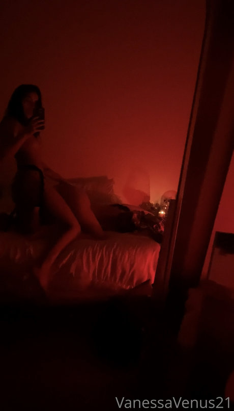 _Valeria Vixen nice star photos