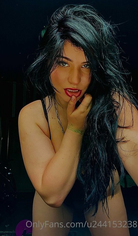 Zhanette hot star pictures