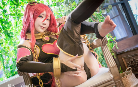 _YangYi pornstar art pics