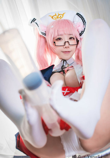 _YangYi star art pics