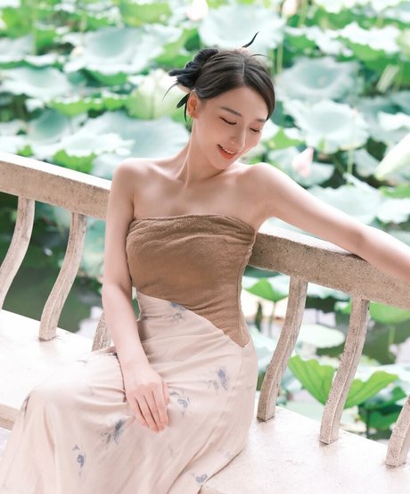 Inshy xxx model gallery