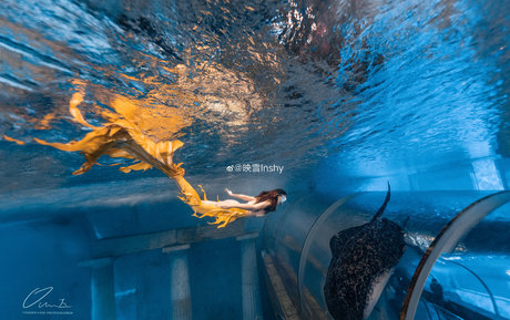 Inshy sexy pornstar pic