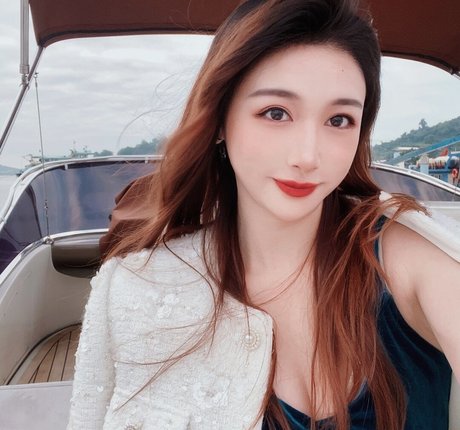 Inshy model free pictures