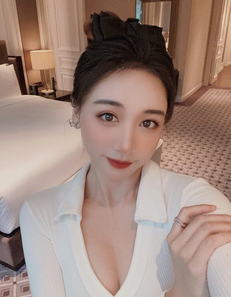 Inshy perfect pornstar gallery