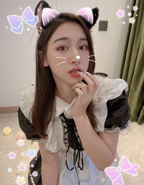 Inshy sexy actress archive