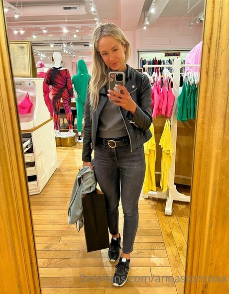 annastormxxx model exclusive pictures