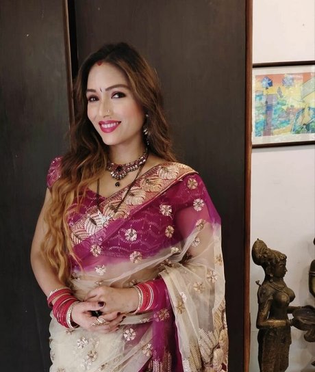 Zoya Rathore pornstar hd galleries