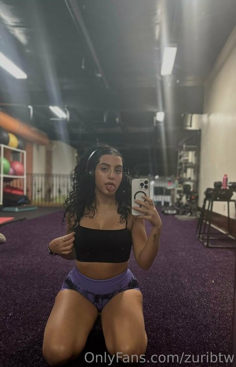 zuribtw pretty model gallery