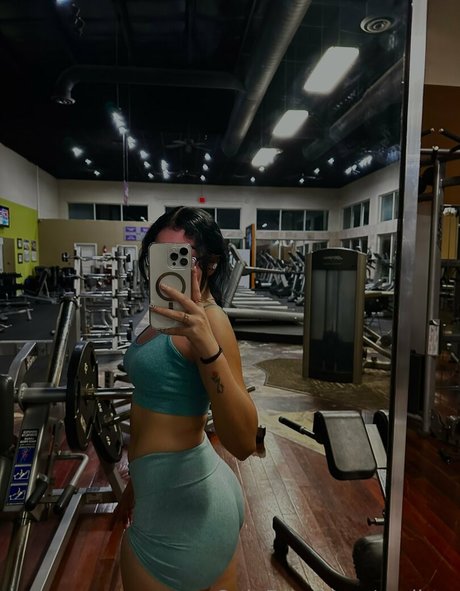 zuribtw naked actress photos