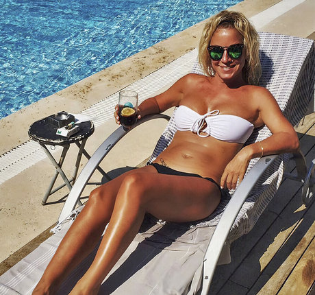 brunette milf onlyfans free porn photo