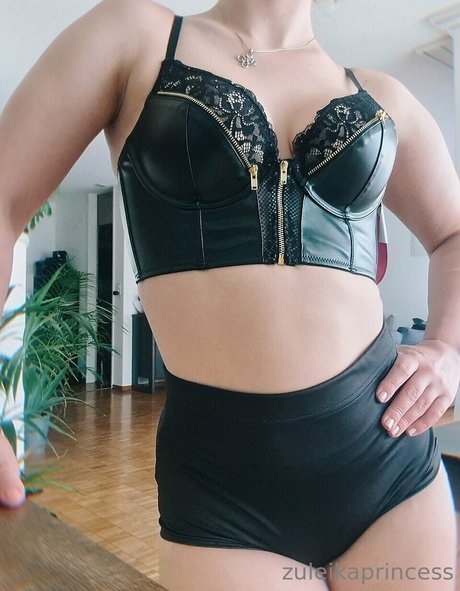 zuleikaprincess nude actress gallery