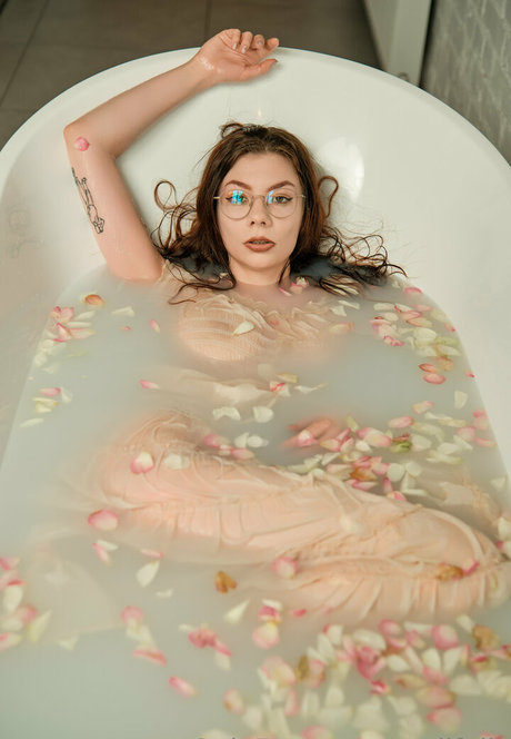 Zuzanna R pretty model archive