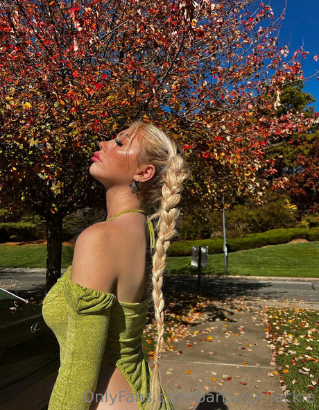 Barbiegirljackie star images