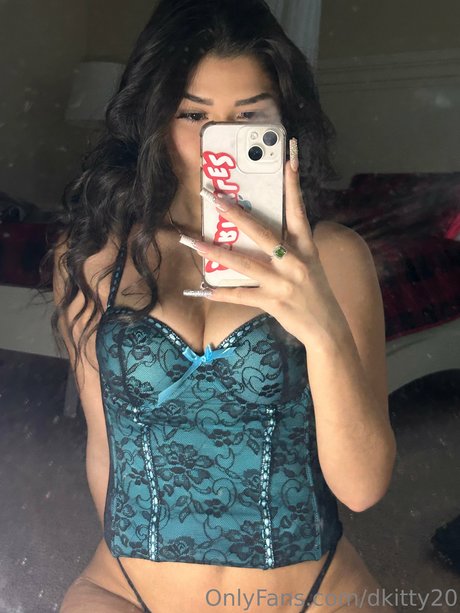 Dkitty20 hot model picture