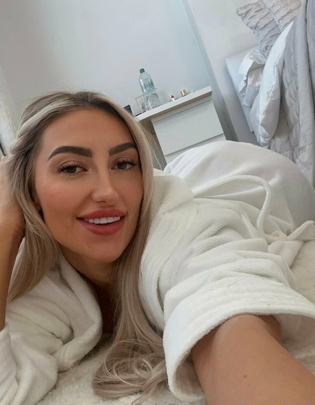 swimming pool onlyfans free nude gallery