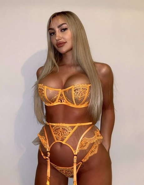 Katezb03 model nice pics