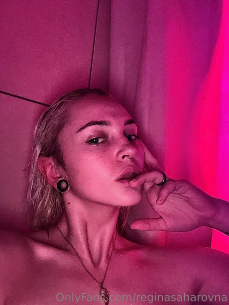 Regina Sahar pornstar beautiful image