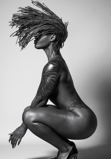 Jina C art star archive