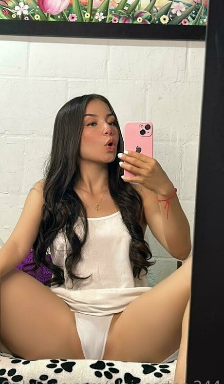 Alejandra Cortez pretty star photos