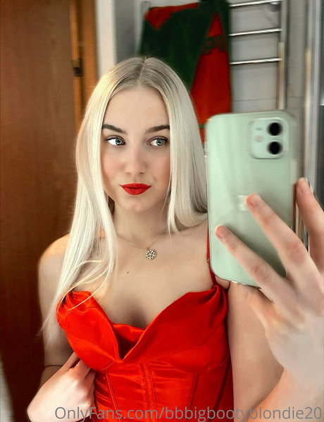 moms onlyfans hot naked galleries