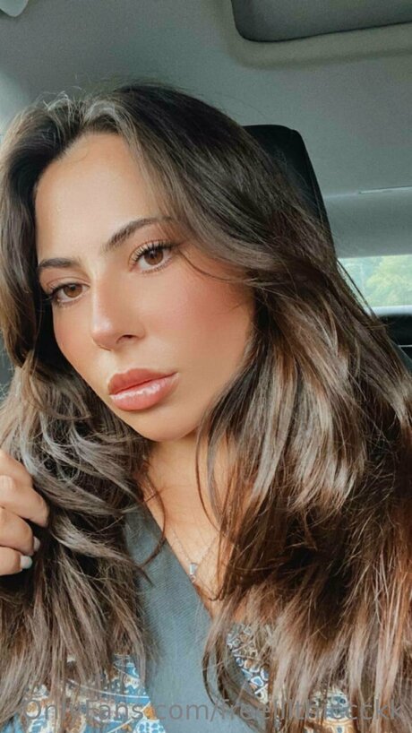 Lilthiccckktv star porn galleries