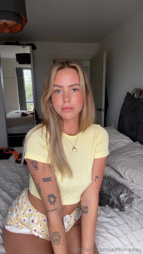 Jazmin Beau pornstar adult pictures