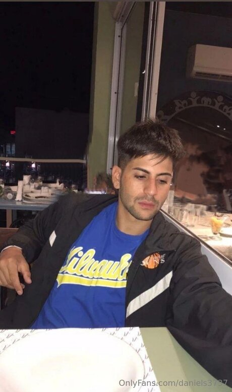 Daniels3737 sex model pictures