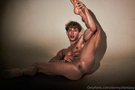 Dannyxfantasy free actress photo