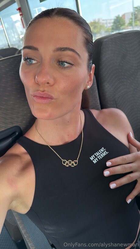 Alyshanewman hot actress galleries