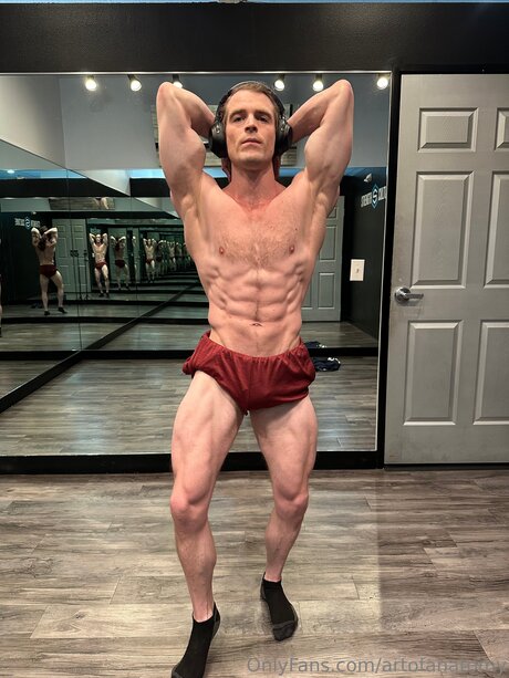 Artofanatomy sexy model img