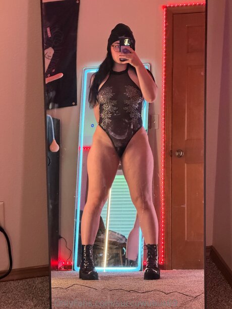 Succuwubus69 nice pornstar pic