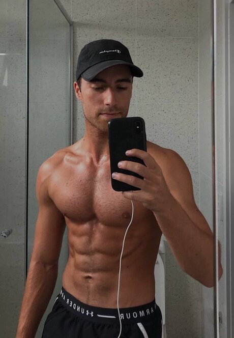 Aussiemenexhibit best star pictures