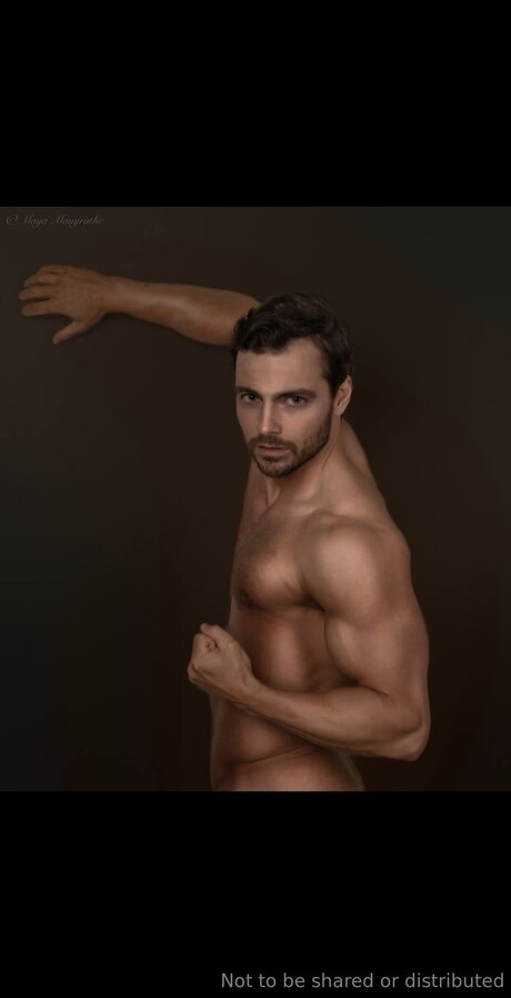 U391344714 free actress gallery