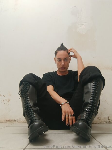 Alexbitchcraft4free pornstar adult images