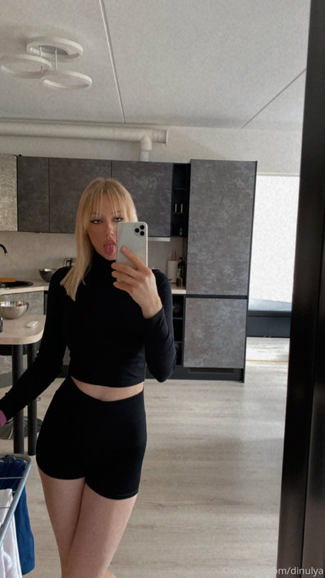 Dinulya best actress galleries