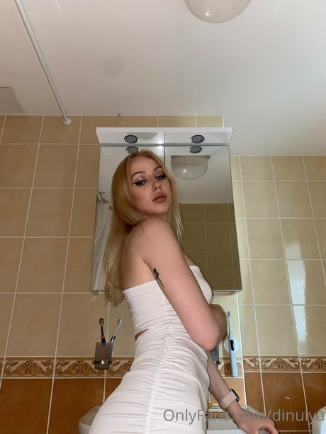 Dinulya actress pictures