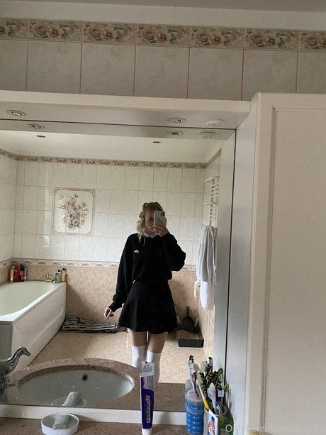 Dinulya star sex image