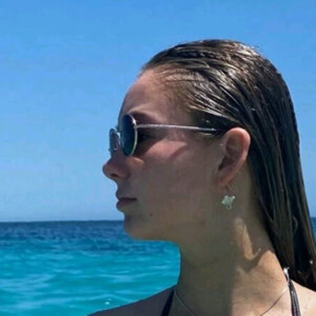 Ellaalexandraxo beautiful model images