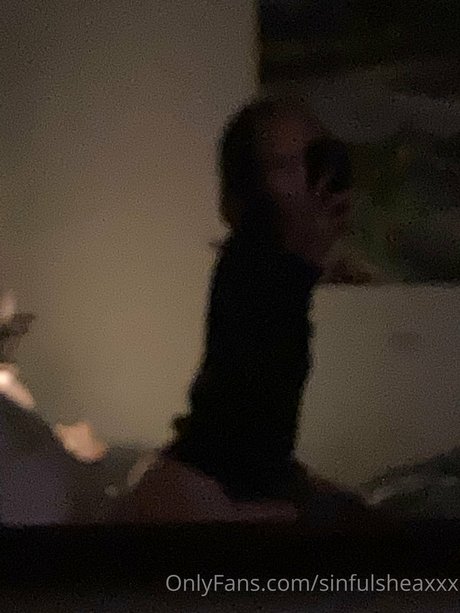 Kuromi_ model pretty gallery