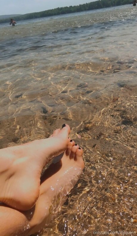 Lily Quinn Quick photo