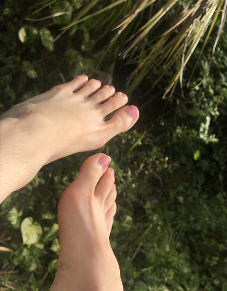 Lily Quinn adult actress photos