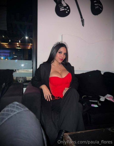 Paula Flores naked pornstar images