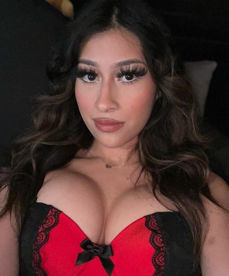 Zoolema pornstar adult image