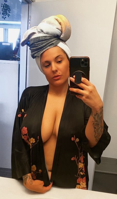 Zombiunicorn beautiful pornstar gallery