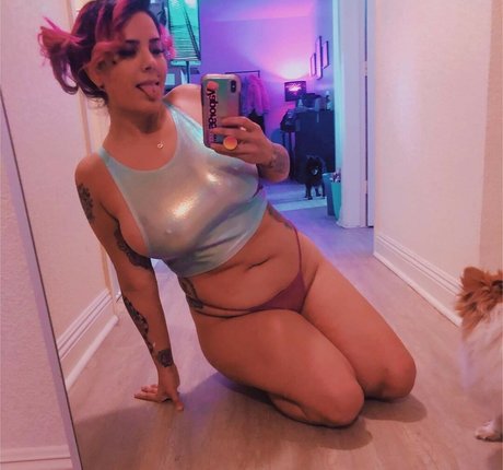 Zombiunicorn pornstar erotic pic