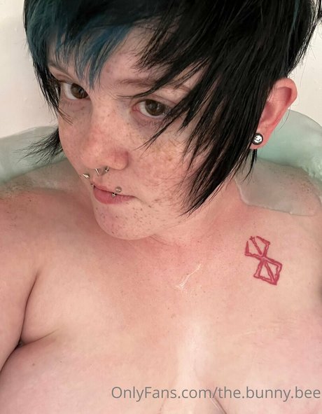 zomcel model nice photo