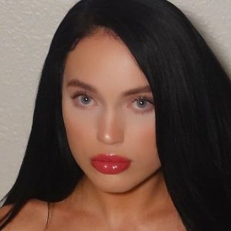 zoeyisasiren nude actress archive