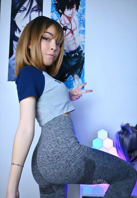 babe brunette onlyfans sexy xxx photos