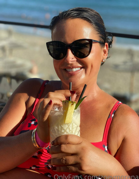 zoeymorena nude star pictures