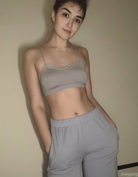 zoeyjpeg pornstar image